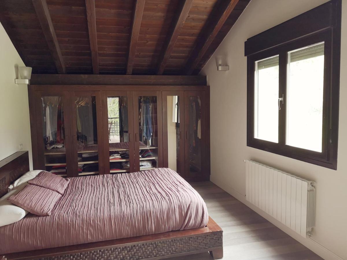 Chalet Con Piscina Climatizada En La Naturaleza Areatza Luaran gambar
